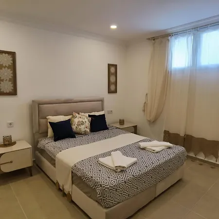 Bıtur Grena Pool Side Fethiye