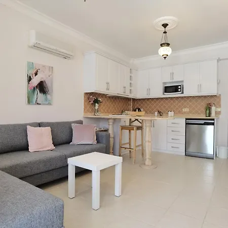 Bıtur Grena Pool Side Appartement